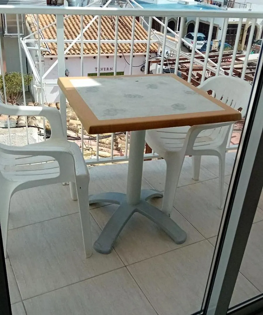 Napa Charles Apts Αγία Νάπα Κύπρος
