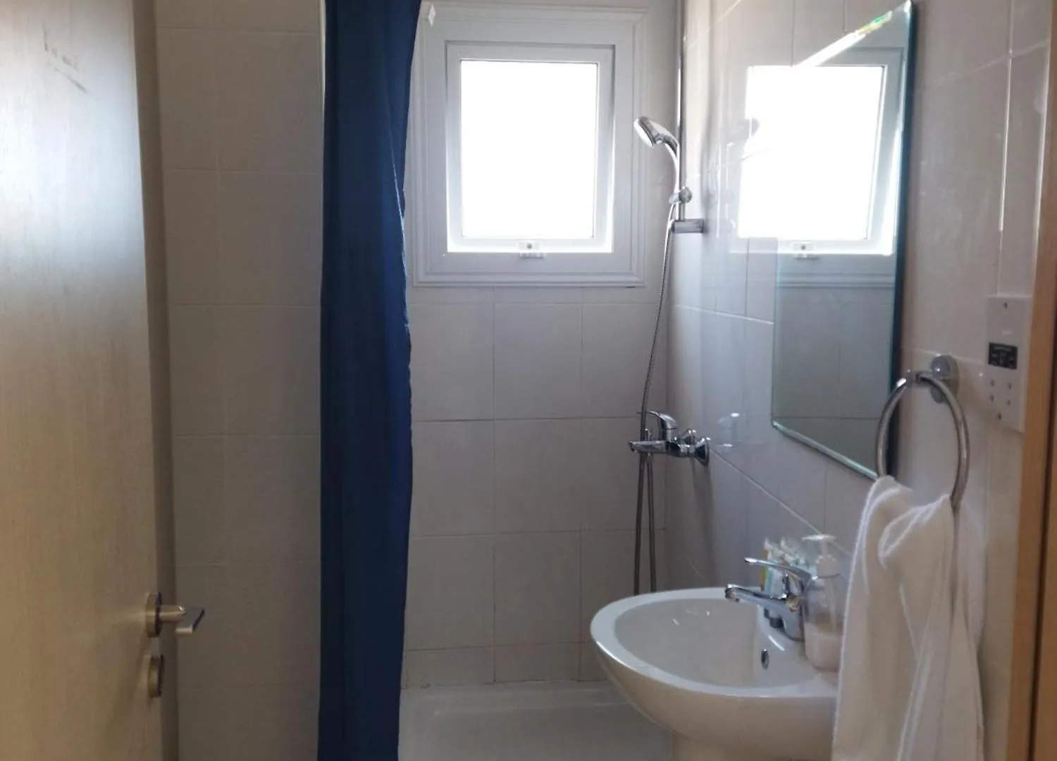 Napa Charles Apts Αγία Νάπα Κύπρος